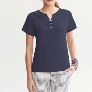 Banana Republic Blouse Navy Clip Front Short Sleeve Size XS